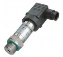 Pressure sensor / transmitter with very high accuracy